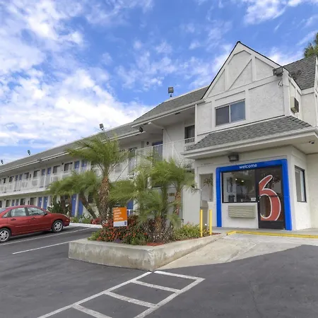 Motel 6-Baldwin Park, Ca - Los Angeles